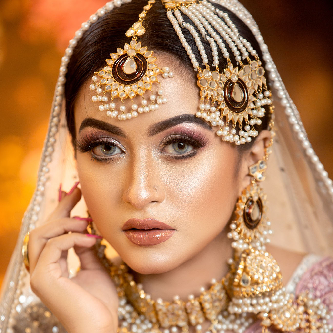 Bridal Look Story (BB Bridal Makeover Studio )